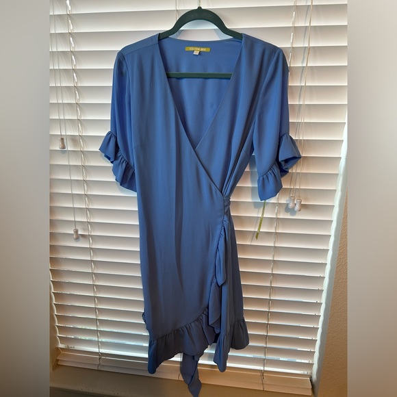 Gianni Bini Lauren Ruffle Wrap Dress Bright Blue - Picture 1 of 5